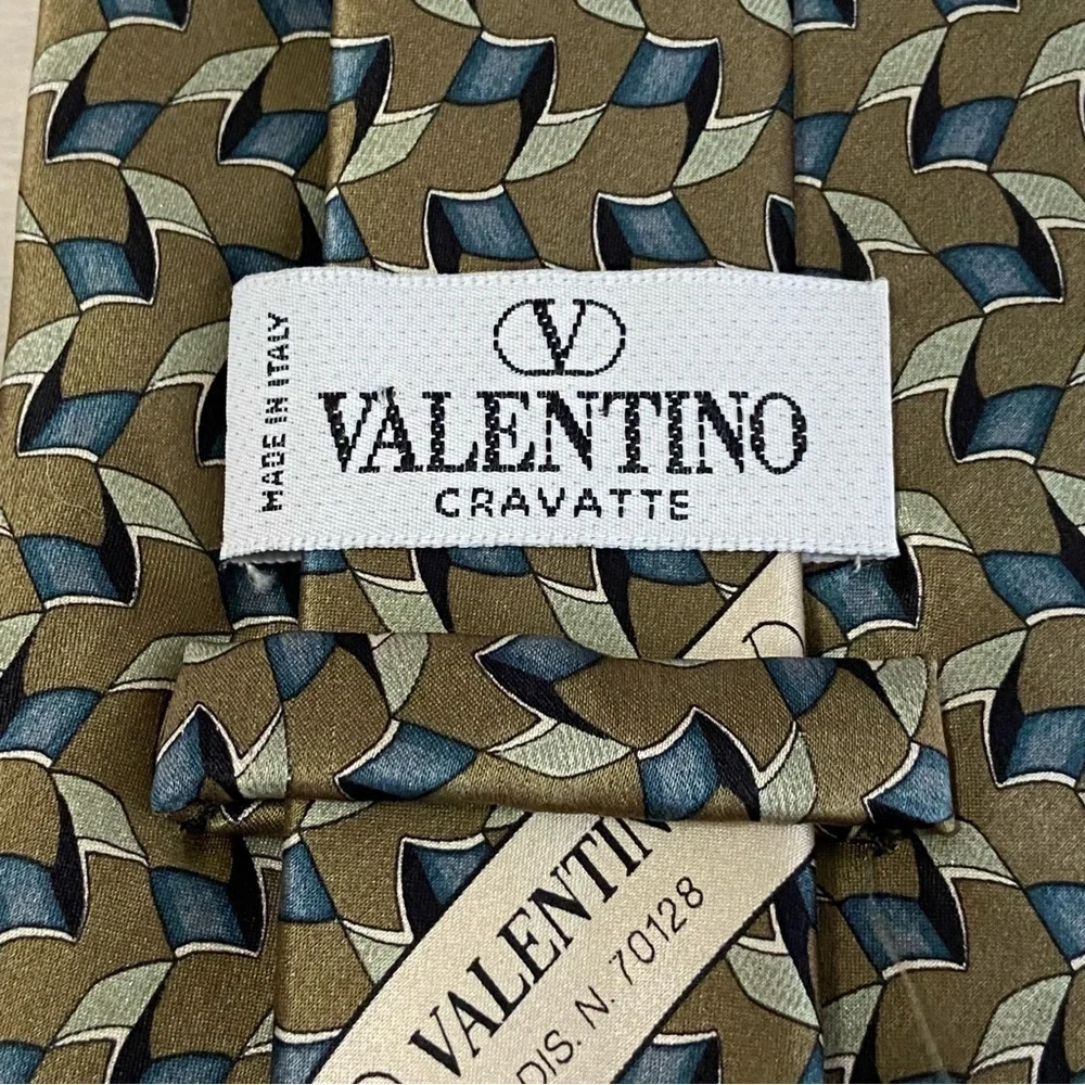VALENTINO / 100% Silk Made in Italy Tie